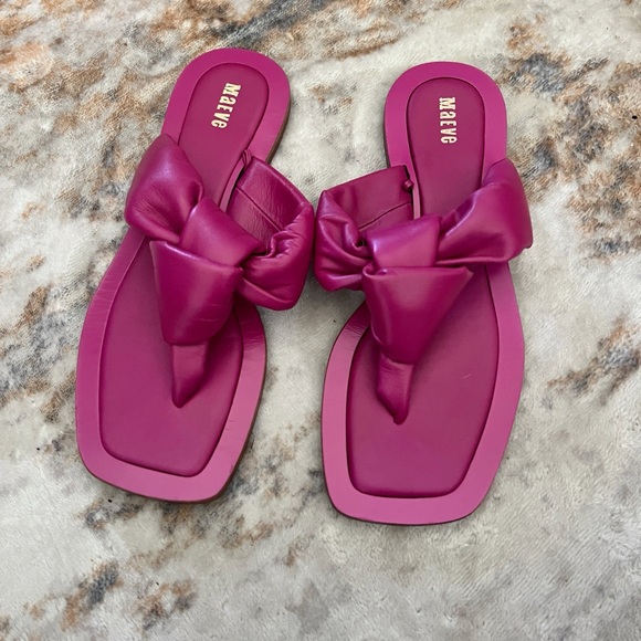 Anthroplogie Maeve Hot Pink Puff Knot Sandals Size 7 Leather - Picture 3 of 6